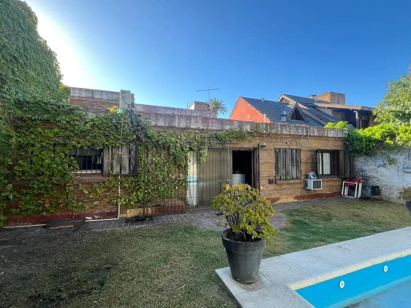 Casa en venta · Ituzaingó Norte, Ituzaingó, GBA Oeste, Provincia de Buenos Aires Casa en venta · Ituzaingó Norte, Ituzaingó, GBA Oeste, Provincia de Buenos Aires