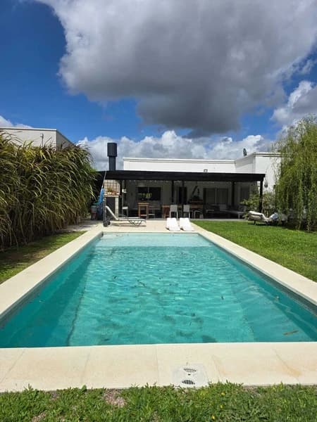 Casa en alquiler · San Gabriel, Villanueva, Tigre, GBA Norte, Provincia de Buenos Aires Casa en alquiler · San Gabriel, Villanueva, Tigre, GBA Norte, Provincia de Buenos Aires