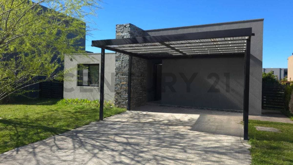 Casa en venta · Dique Luján, Tigre, GBA Norte, Provincia de Buenos Aires Casa en venta · Dique Luján, Tigre, GBA Norte, Provincia de Buenos Aires