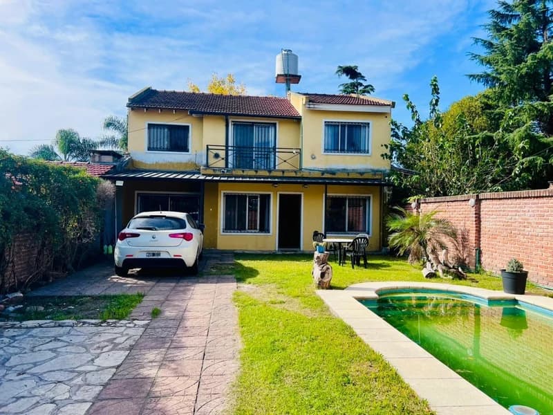 Casa en venta · Hurlingham, GBA Oeste, Provincia de Buenos Aires Casa en venta · Hurlingham, GBA Oeste, Provincia de Buenos Aires