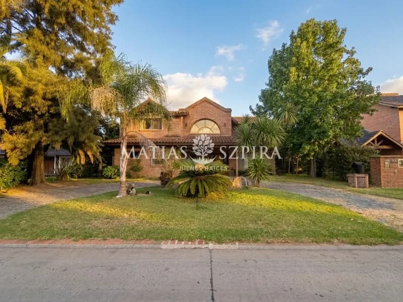Casa en venta · Boca Raton Country Club, Pilar, GBA Norte, Provincia de Buenos Aires Casa en venta · Boca Raton Country Club, Pilar, GBA Norte, Provincia de Buenos Aires
