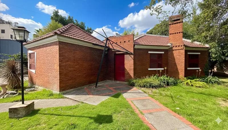 Casa en venta · Ituzaingó Norte, Ituzaingó, GBA Oeste, Provincia de Buenos Aires Casa en venta · Ituzaingó Norte, Ituzaingó, GBA Oeste, Provincia de Buenos Aires