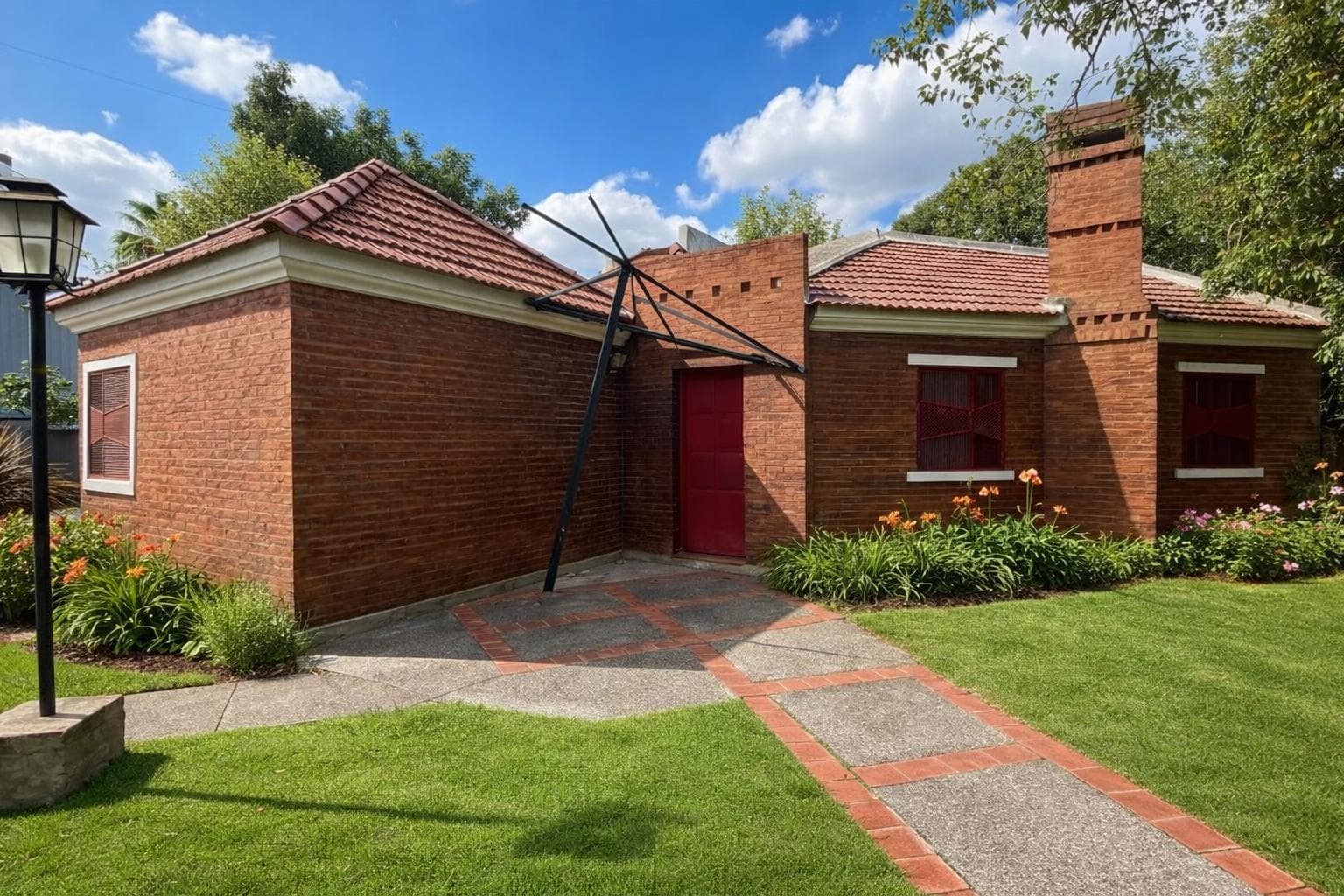 Casa en venta · Ituzaingó Norte, Ituzaingó, GBA Oeste, Provincia de Buenos Aires Casa en venta · Ituzaingó Norte, Ituzaingó, GBA Oeste, Provincia de Buenos Aires