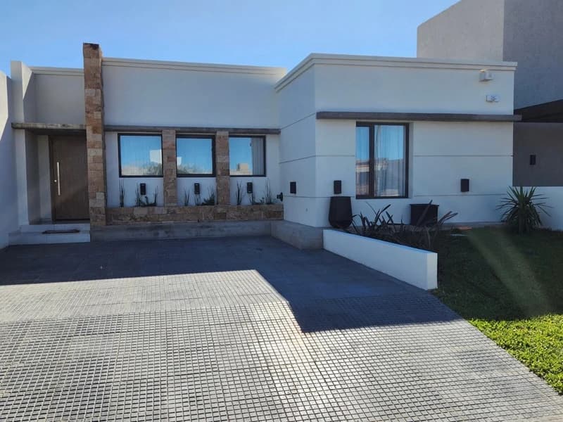 Casa en venta · Docta, Córdoba Capital, Córdoba Casa en venta · Docta, Córdoba Capital, Córdoba
