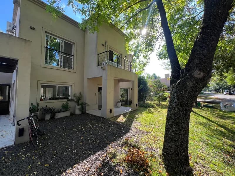 Casa en venta · Los Pilares, Pilar, GBA Norte, Provincia de Buenos Aires Casa en venta · Los Pilares, Pilar, GBA Norte, Provincia de Buenos Aires