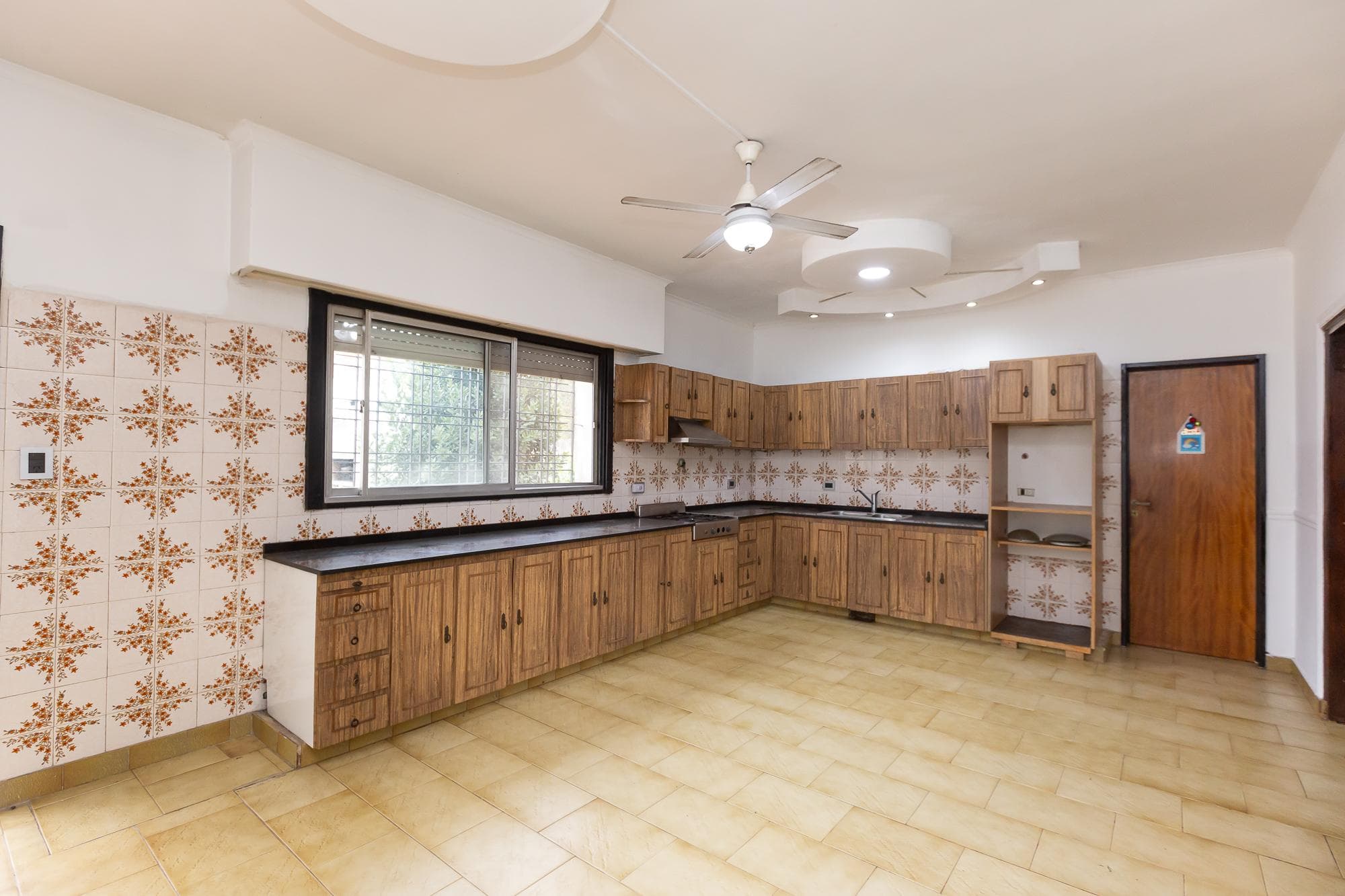 Casa en venta · Caseros, Tres de Febrero, GBA Oeste, Provincia de Buenos Aires Casa en venta · Caseros, Tres de Febrero, GBA Oeste, Provincia de Buenos Aires