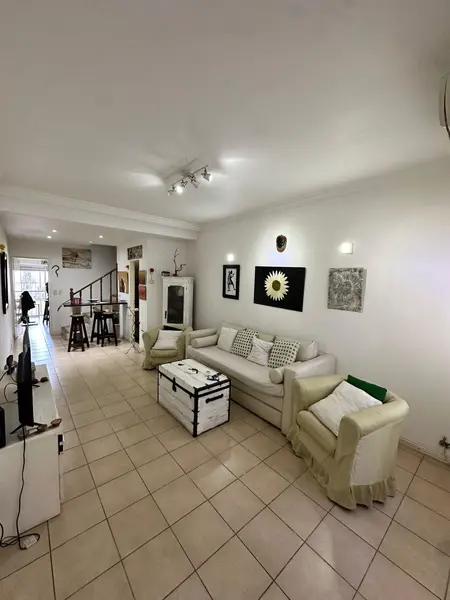 PH en venta · Caseros, Tres de Febrero, GBA Oeste, Provincia de Buenos Aires PH en venta · Caseros, Tres de Febrero, GBA Oeste, Provincia de Buenos Aires