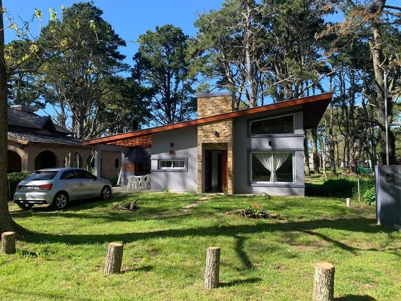 Casa en venta · Costa del Este, La Costa, Costa Atlántica, Provincia de Buenos Aires Casa en venta · Costa del Este, La Costa, Costa Atlántica, Provincia de Buenos Aires