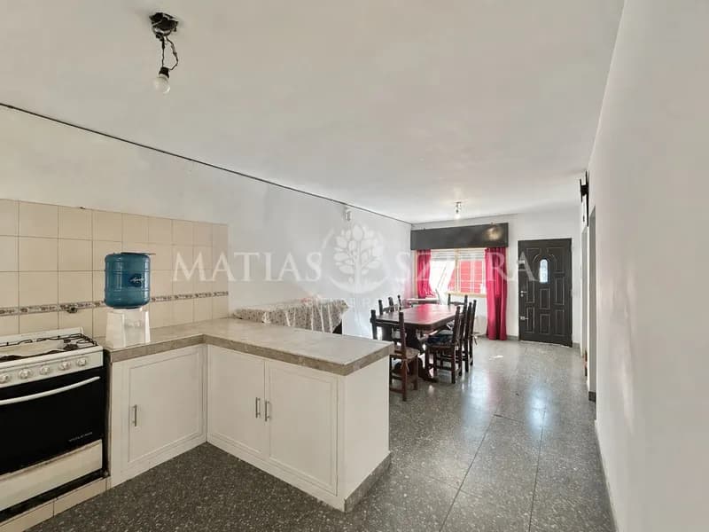 Casa en venta · Ituzaingó Norte, Ituzaingó, GBA Oeste, Provincia de Buenos Aires Casa en venta · Ituzaingó Norte, Ituzaingó, GBA Oeste, Provincia de Buenos Aires