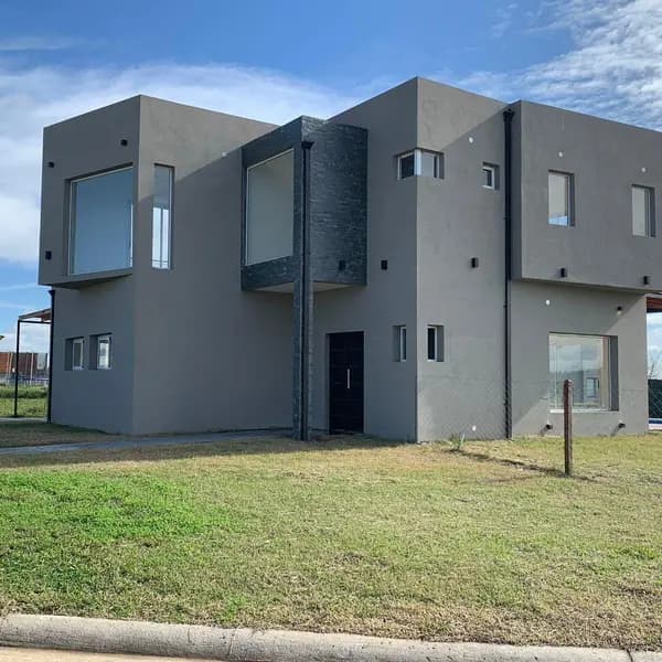 Casa en venta · San Sebastián, Escobar, GBA Norte, Provincia de Buenos Aires Casa en venta · San Sebastián, Escobar, GBA Norte, Provincia de Buenos Aires