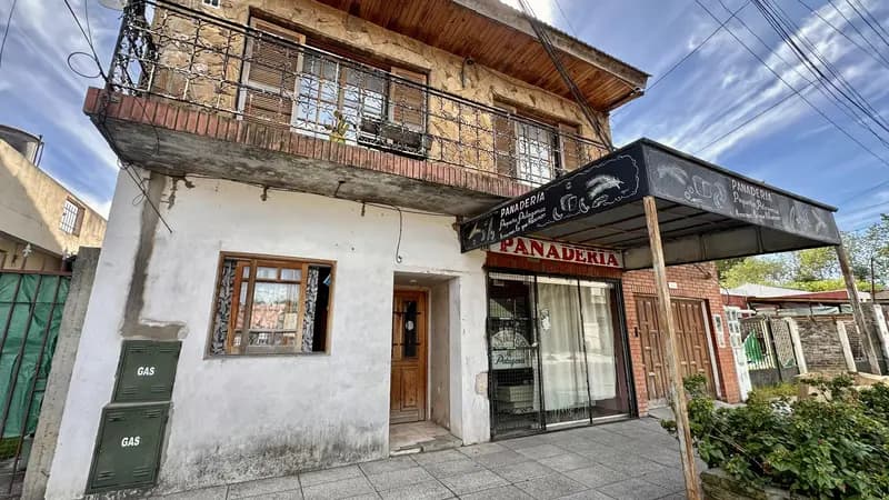 Casa en venta · Ituzaingó Norte, Ituzaingó, GBA Oeste, Provincia de Buenos Aires Casa en venta · Ituzaingó Norte, Ituzaingó, GBA Oeste, Provincia de Buenos Aires