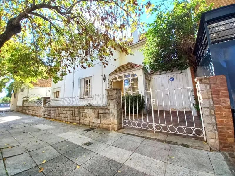 Casa en venta · Saavedra, CABA Casa en venta · Saavedra, CABA