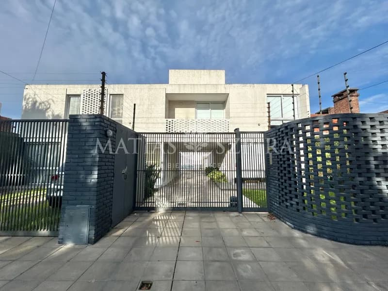PH en venta · Ituzaingó Norte, Ituzaingó, GBA Oeste, Provincia de Buenos Aires PH en venta · Ituzaingó Norte, Ituzaingó, GBA Oeste, Provincia de Buenos Aires