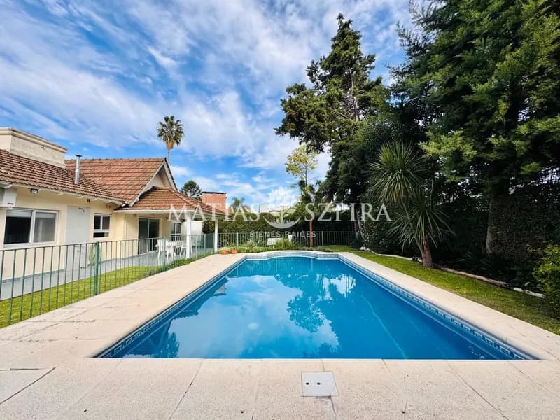 Casa en venta · Las Lajas II, General Rodriguez, GBA Oeste, Provincia de Buenos Aires Casa en venta · Las Lajas II, General Rodriguez, GBA Oeste, Provincia de Buenos Aires