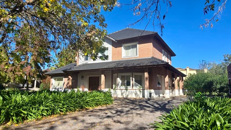 Casa en venta · Exaltación de la Cruz, GBA Norte, Provincia de Buenos Aires Casa en venta · Exaltación de la Cruz, GBA Norte, Provincia de Buenos Aires