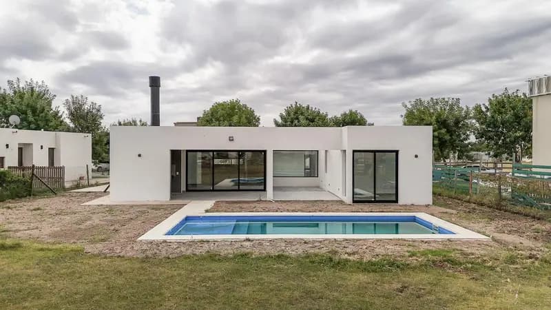 Casa en venta · San Sebastián, Escobar, GBA Norte, Provincia de Buenos Aires Casa en venta · San Sebastián, Escobar, GBA Norte, Provincia de Buenos Aires