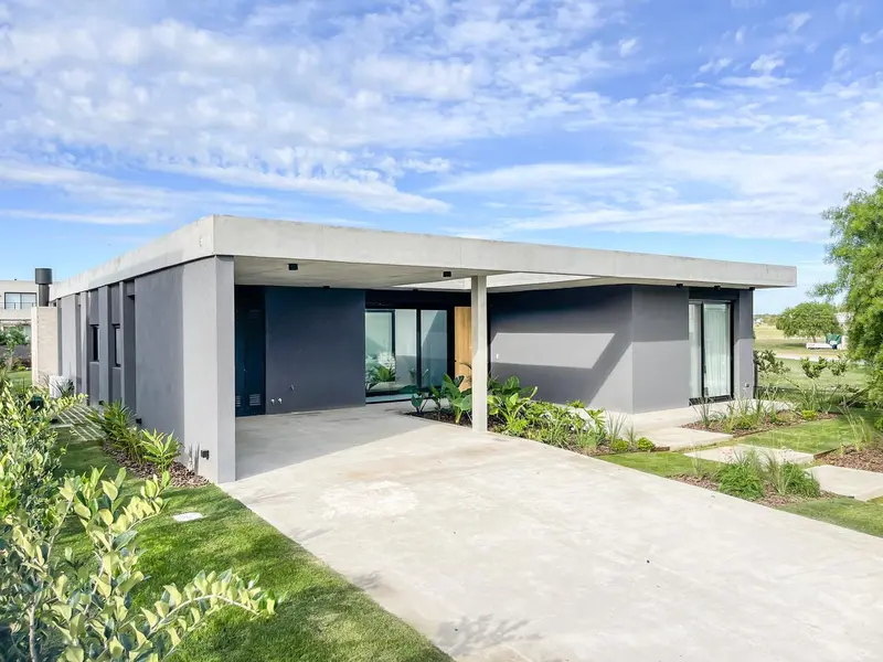Casa en venta · San Sebastián, Escobar, GBA Norte, Provincia de Buenos Aires Casa en venta · San Sebastián, Escobar, GBA Norte, Provincia de Buenos Aires