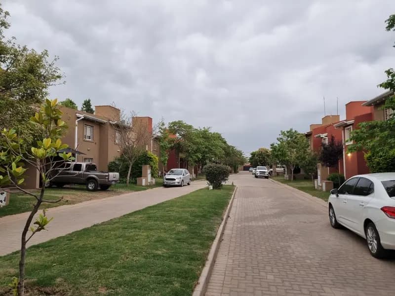 Casa en venta · Inaudi, Córdoba Capital, Córdoba Casa en venta · Inaudi, Córdoba Capital, Córdoba