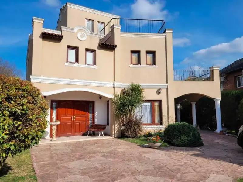 Casa en venta · Moreno, GBA Oeste, Provincia de Buenos Aires Casa en venta · Moreno, GBA Oeste, Provincia de Buenos Aires