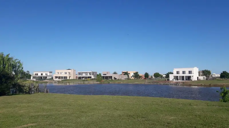 Terreno en venta · El Cantón, Escobar, GBA Norte, Provincia de Buenos Aires Terreno en venta · El Cantón, Escobar, GBA Norte, Provincia de Buenos Aires