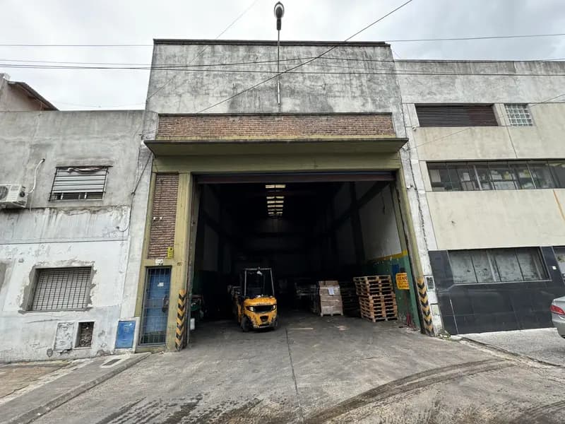 Depósito en venta · Nueva Pompeya, CABA Depósito en venta · Nueva Pompeya, CABA