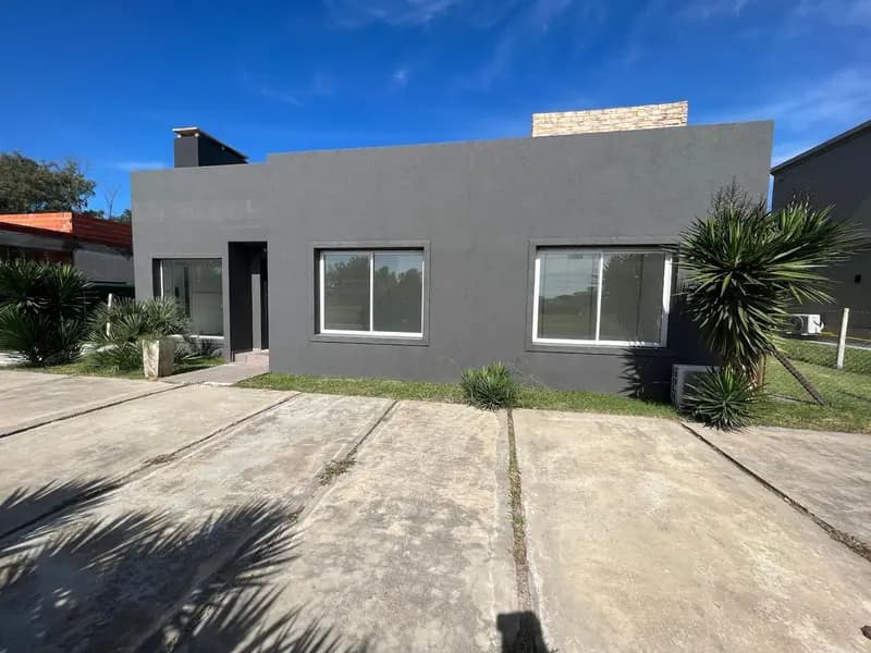 Casa en venta · Barrio Lagos de San Eliseo, San Vicente, GBA Sur, Provincia de Buenos Aires Casa en venta · Barrio Lagos de San Eliseo, San Vicente, GBA Sur, Provincia de Buenos Aires