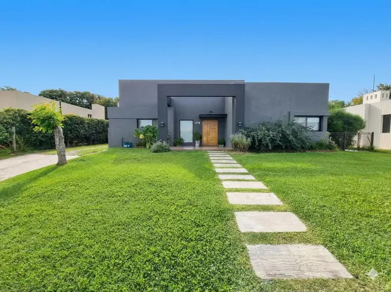 Casa en venta · San Matías, Escobar, GBA Norte, Provincia de Buenos Aires Casa en venta · San Matías, Escobar, GBA Norte, Provincia de Buenos Aires