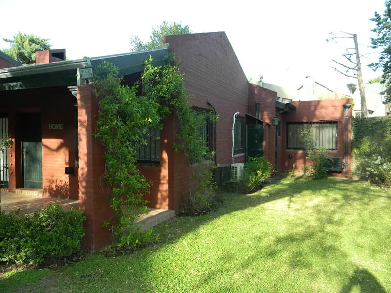 Casa en venta · San Isidro, GBA Norte, Provincia de Buenos Aires Casa en venta · San Isidro, GBA Norte, Provincia de Buenos Aires
