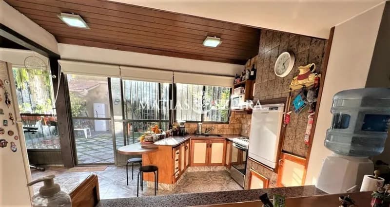 Casa en venta · Castelar Sur, Castelar, Morón, GBA Oeste, Provincia de Buenos Aires Casa en venta · Castelar Sur, Castelar, Morón, GBA Oeste, Provincia de Buenos Aires