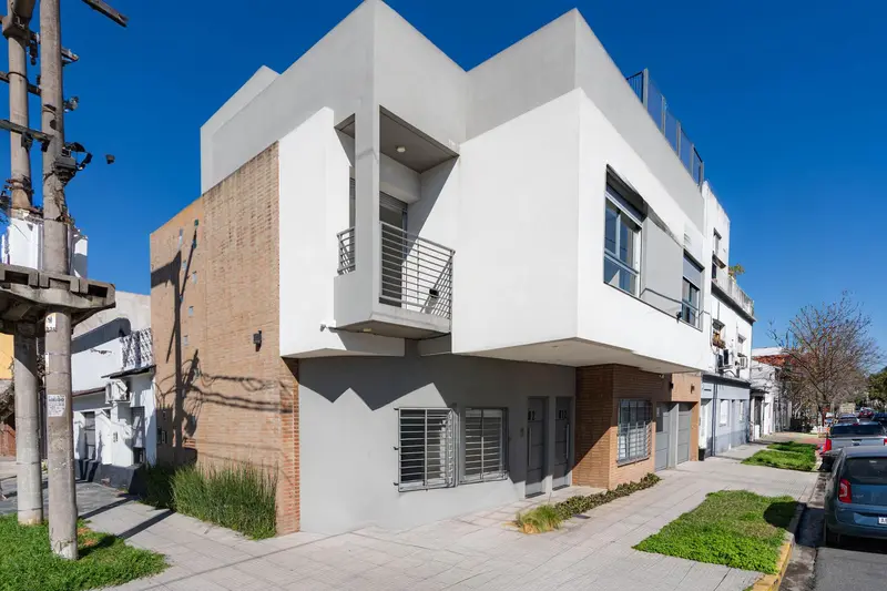 Casa en venta · Ramos Mejia, La Matanza, GBA Oeste, Provincia de Buenos Aires Casa en venta · Ramos Mejia, La Matanza, GBA Oeste, Provincia de Buenos Aires