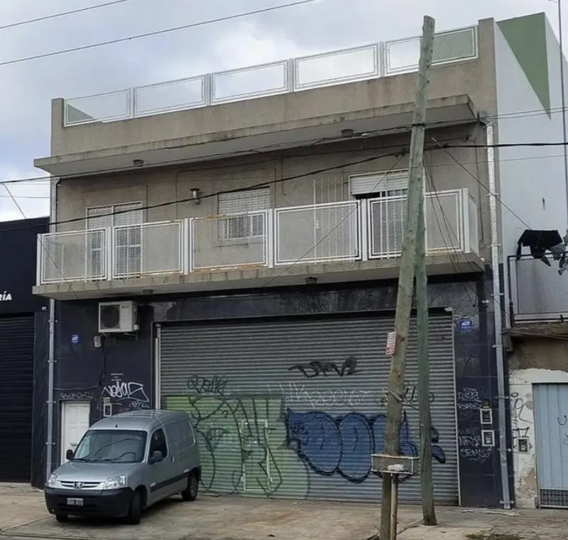 Depósito en venta · Villa Luzuriaga, La Matanza, GBA Oeste, Provincia de Buenos Aires Depósito en venta · Villa Luzuriaga, La Matanza, GBA Oeste, Provincia de Buenos Aires