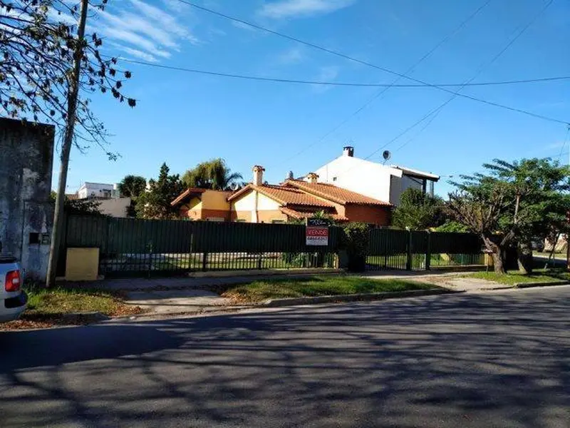 Casa en venta · San Justo, La Matanza, GBA Oeste, Provincia de Buenos Aires Casa en venta · San Justo, La Matanza, GBA Oeste, Provincia de Buenos Aires