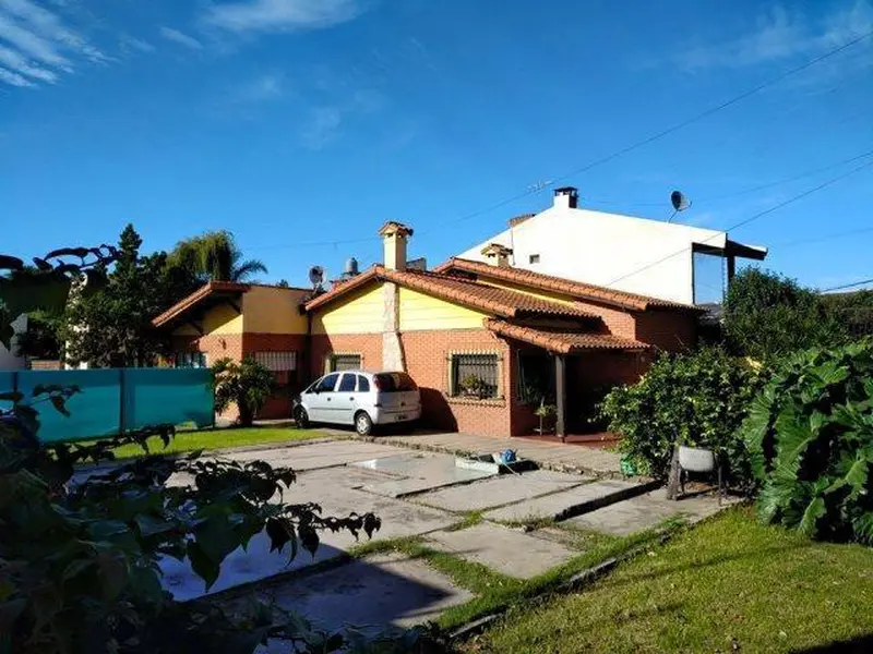 Casa en venta · San Justo, La Matanza, GBA Oeste, Provincia de Buenos Aires Casa en venta · San Justo, La Matanza, GBA Oeste, Provincia de Buenos Aires