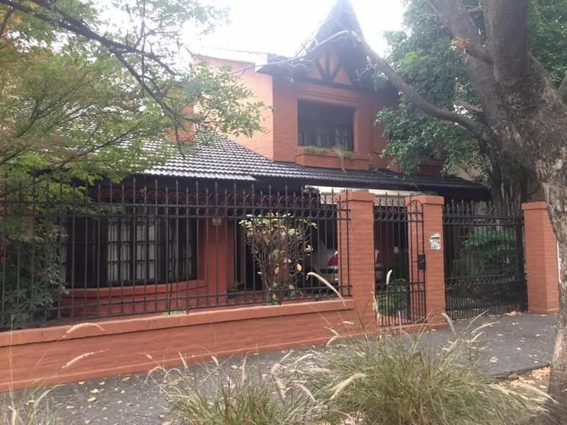 Casa en venta · Haedo, Morón, GBA Oeste, Provincia de Buenos Aires Casa en venta · Haedo, Morón, GBA Oeste, Provincia de Buenos Aires