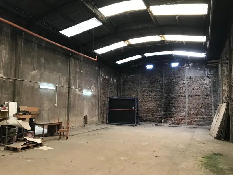 Depósito en venta · Villa Luzuriaga, La Matanza, GBA Oeste, Provincia de Buenos Aires Depósito en venta · Villa Luzuriaga, La Matanza, GBA Oeste, Provincia de Buenos Aires