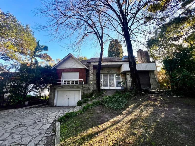 Casa en venta · Barrio Parque Suhr Horeis, General San Martin, GBA Norte, Provincia de Buenos Aires Casa en venta · Barrio Parque Suhr Horeis, General San Martin, GBA Norte, Provincia de Buenos Aires