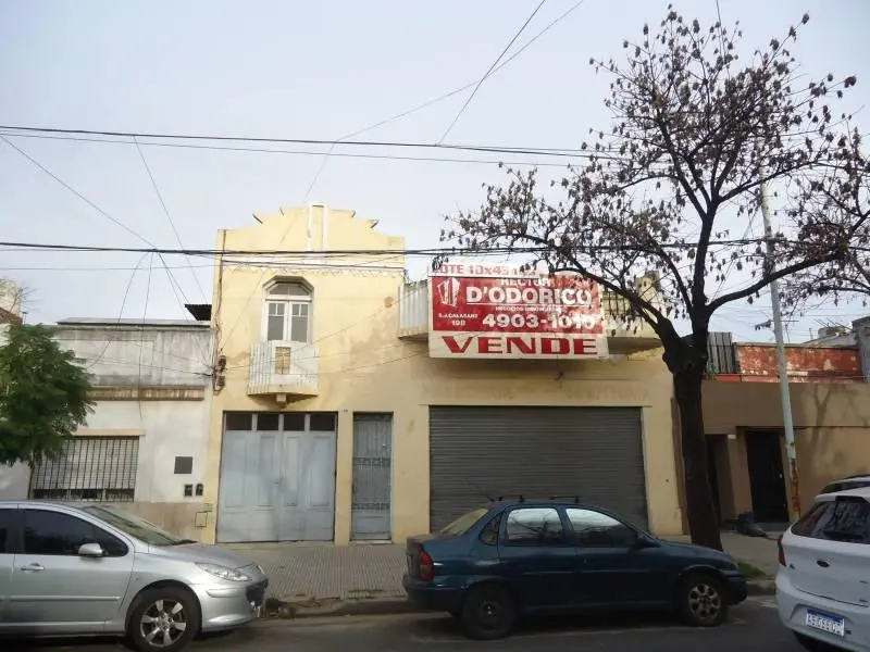 Comercio en venta · Parque Chacabuco, CABA Comercio en venta · Parque Chacabuco, CABA