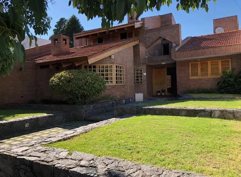 Casa en venta · Cerro De Las Rosas, Córdoba Capital, Córdoba Casa en venta · Cerro De Las Rosas, Córdoba Capital, Córdoba