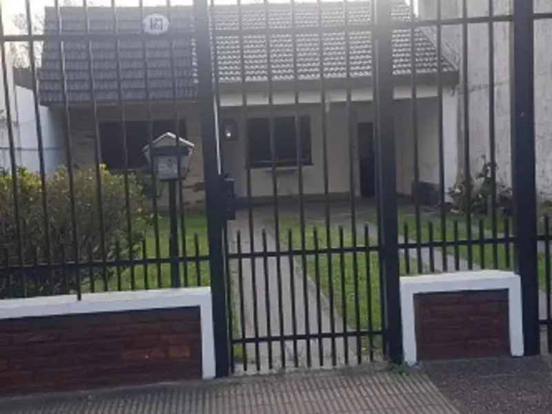 Casa en venta · El Palomar, Morón, GBA Oeste, Provincia de Buenos Aires Casa en venta · El Palomar, Morón, GBA Oeste, Provincia de Buenos Aires