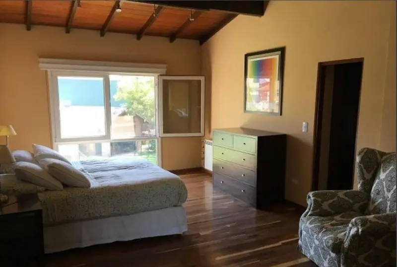 Casa en venta · Castelar, Morón, GBA Oeste, Provincia de Buenos Aires Casa en venta · Castelar, Morón, GBA Oeste, Provincia de Buenos Aires