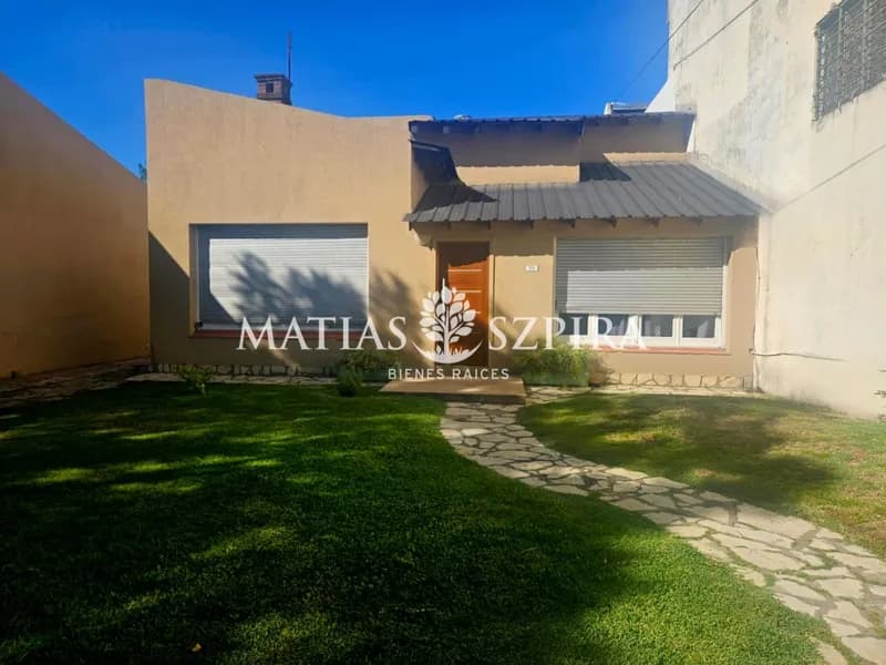 Casa en venta · Ituzaingó Norte, Ituzaingó, GBA Oeste, Provincia de Buenos Aires Casa en venta · Ituzaingó Norte, Ituzaingó, GBA Oeste, Provincia de Buenos Aires
