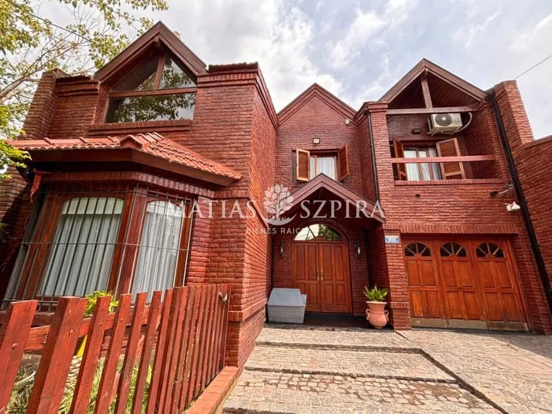 Casa en venta · Moreno, Moreno, GBA Oeste, Provincia de Buenos Aires Casa en venta · Moreno, Moreno, GBA Oeste, Provincia de Buenos Aires