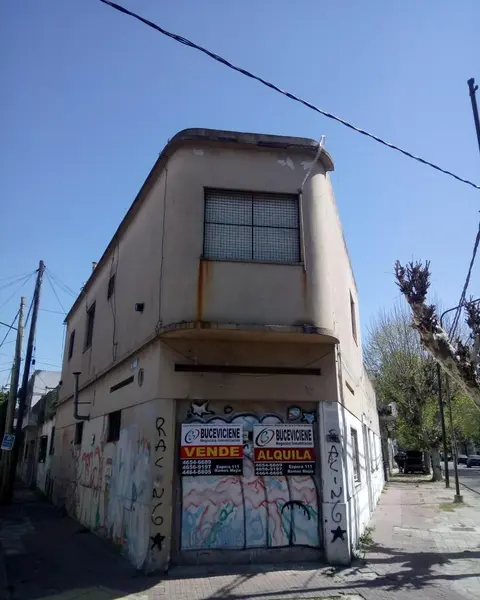 Casa en venta · Ramos Mejia, La Matanza, GBA Oeste, Provincia de Buenos Aires Casa en venta · Ramos Mejia, La Matanza, GBA Oeste, Provincia de Buenos Aires