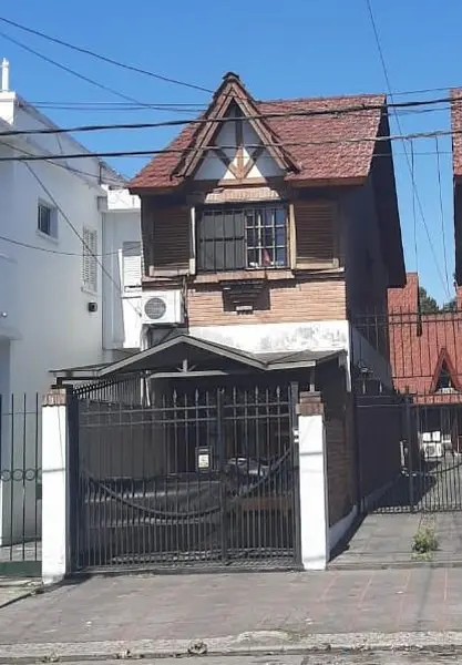 Casa en venta · Ramos Mejia, La Matanza, GBA Oeste, Provincia de Buenos Aires Casa en venta · Ramos Mejia, La Matanza, GBA Oeste, Provincia de Buenos Aires