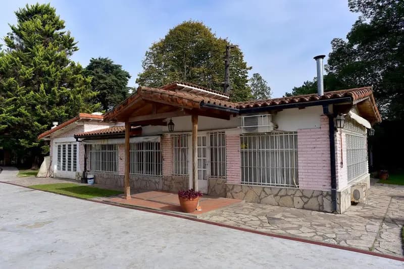 Casa en venta · La Reja, Moreno, GBA Oeste, Provincia de Buenos Aires Casa en venta · La Reja, Moreno, GBA Oeste, Provincia de Buenos Aires