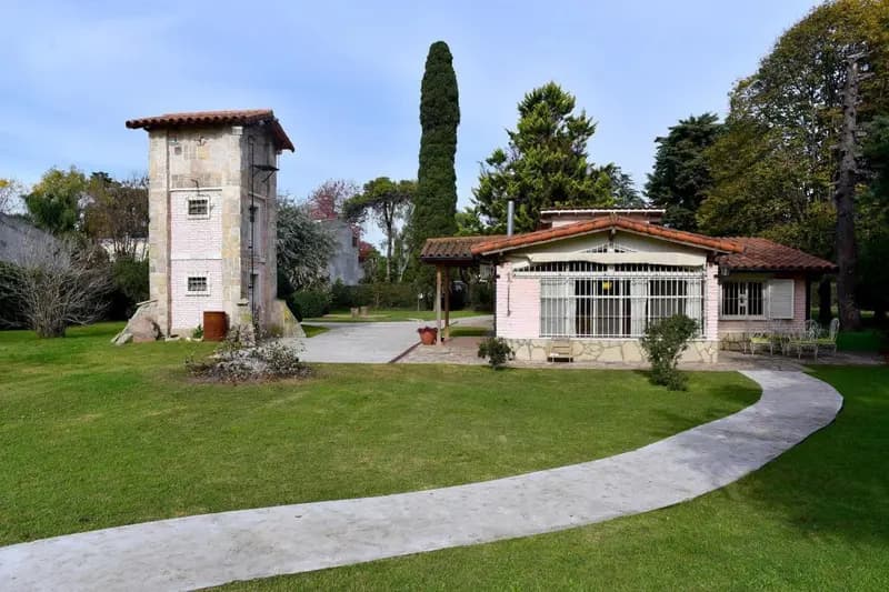 Casa en venta · La Reja, Moreno, GBA Oeste, Provincia de Buenos Aires Casa en venta · La Reja, Moreno, GBA Oeste, Provincia de Buenos Aires