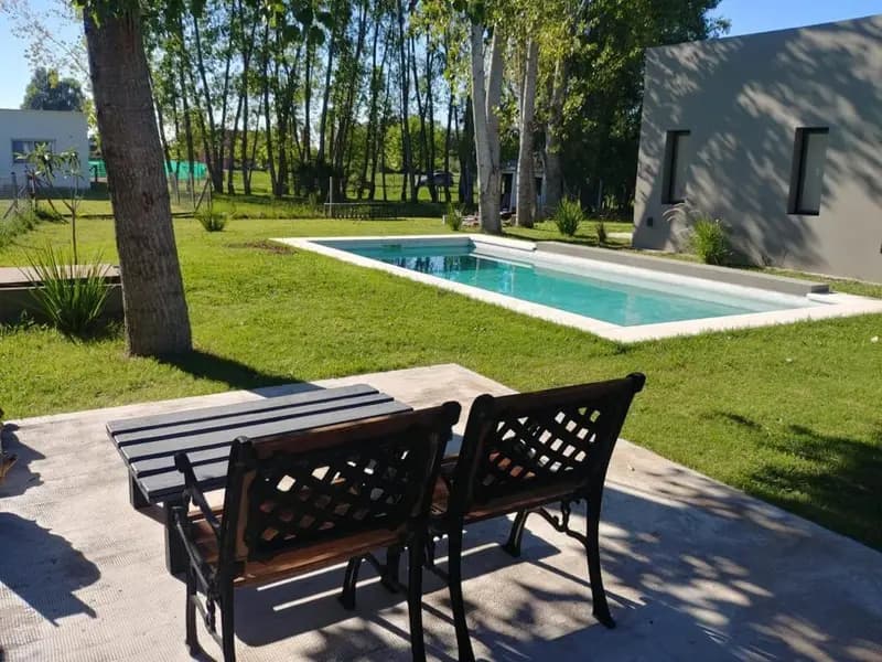 Casa en venta · Escobar, GBA Norte, Provincia de Buenos Aires Casa en venta · Escobar, GBA Norte, Provincia de Buenos Aires