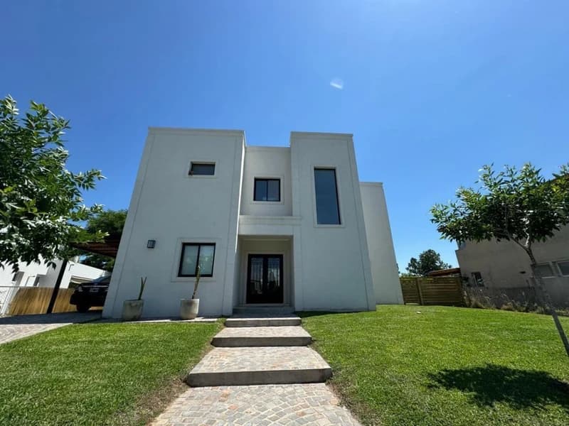 Casa en venta · San Matías, Escobar, GBA Norte, Provincia de Buenos Aires Casa en venta · San Matías, Escobar, GBA Norte, Provincia de Buenos Aires