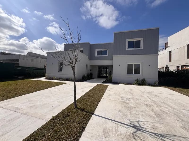 Casa en venta · Virazón, Nordelta, Tigre, GBA Norte, Provincia de Buenos Aires Casa en venta · Virazón, Nordelta, Tigre, GBA Norte, Provincia de Buenos Aires