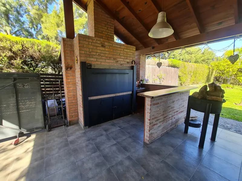 Casa en venta · Talar Del Lago I, Tigre, GBA Norte, Provincia de Buenos Aires Casa en venta · Talar Del Lago I, Tigre, GBA Norte, Provincia de Buenos Aires